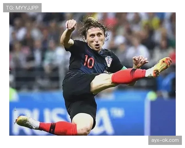 莫德里奇世界杯再展风采，持续提升克罗地亚球队竞争力