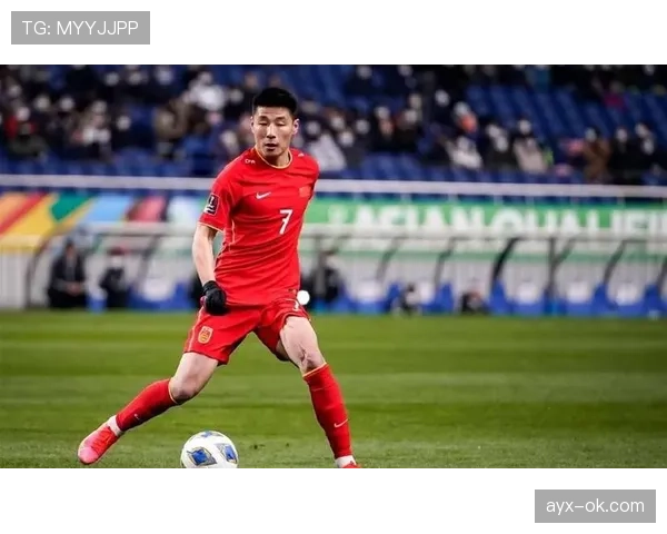 武磊家冰箱里塞满能量胶，邻居以为他开健身房