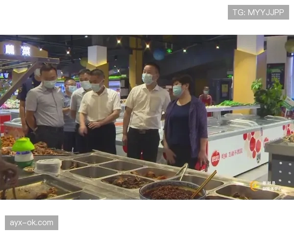 登贝莱逛超市只买金箔牛排和气泡水？